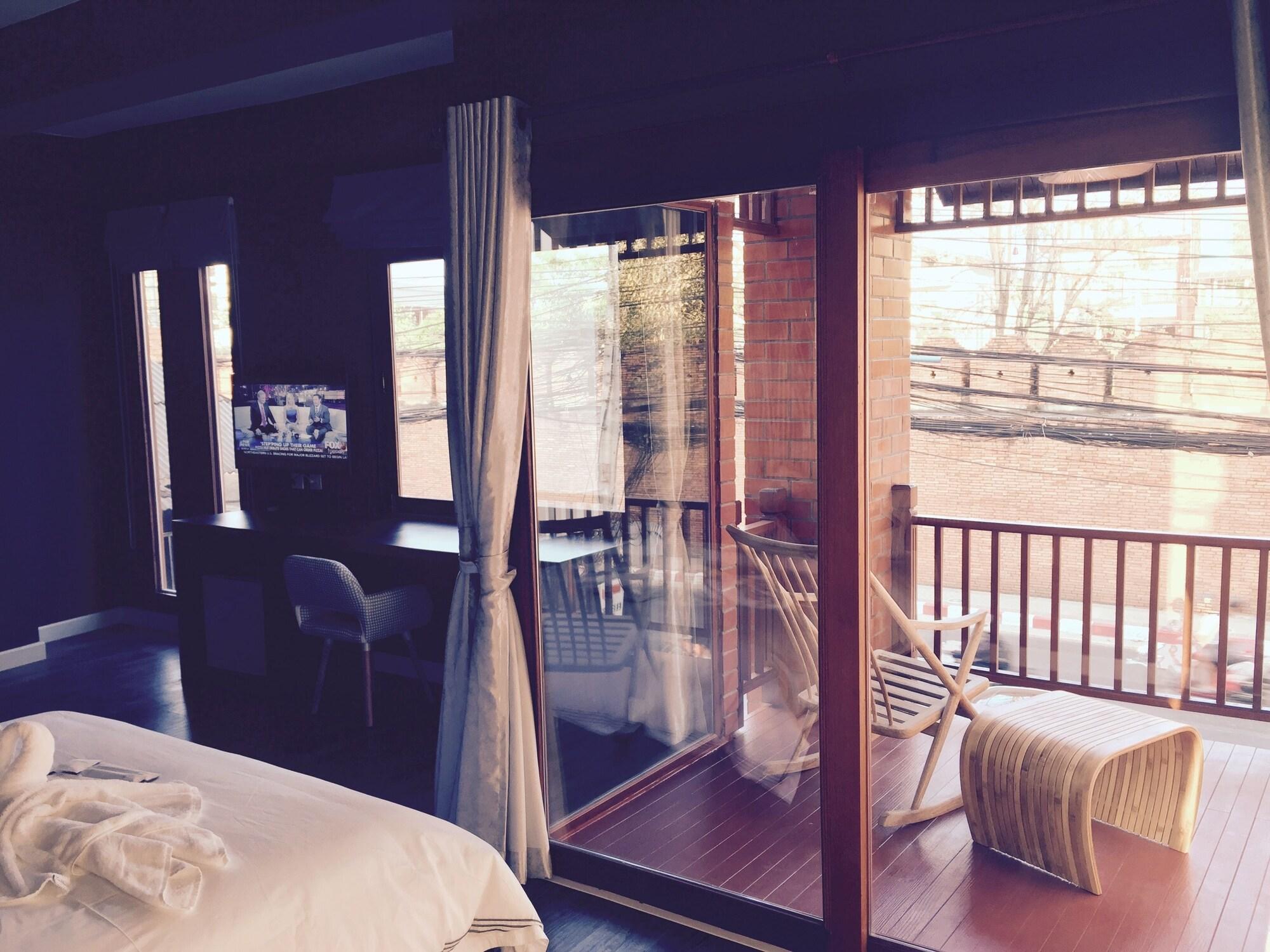 Joyful Thai Boutique Hotel Chiang Mai Extérieur photo